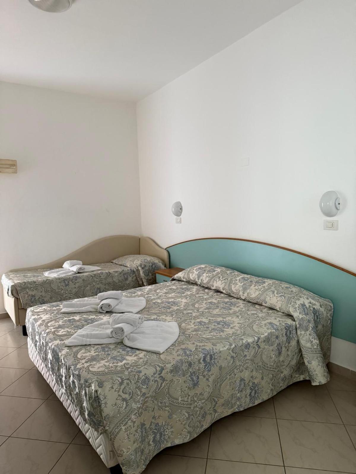 Hotel Spiaggia Villa Paola Bellaria-Igea Marina Eksteriør bilde