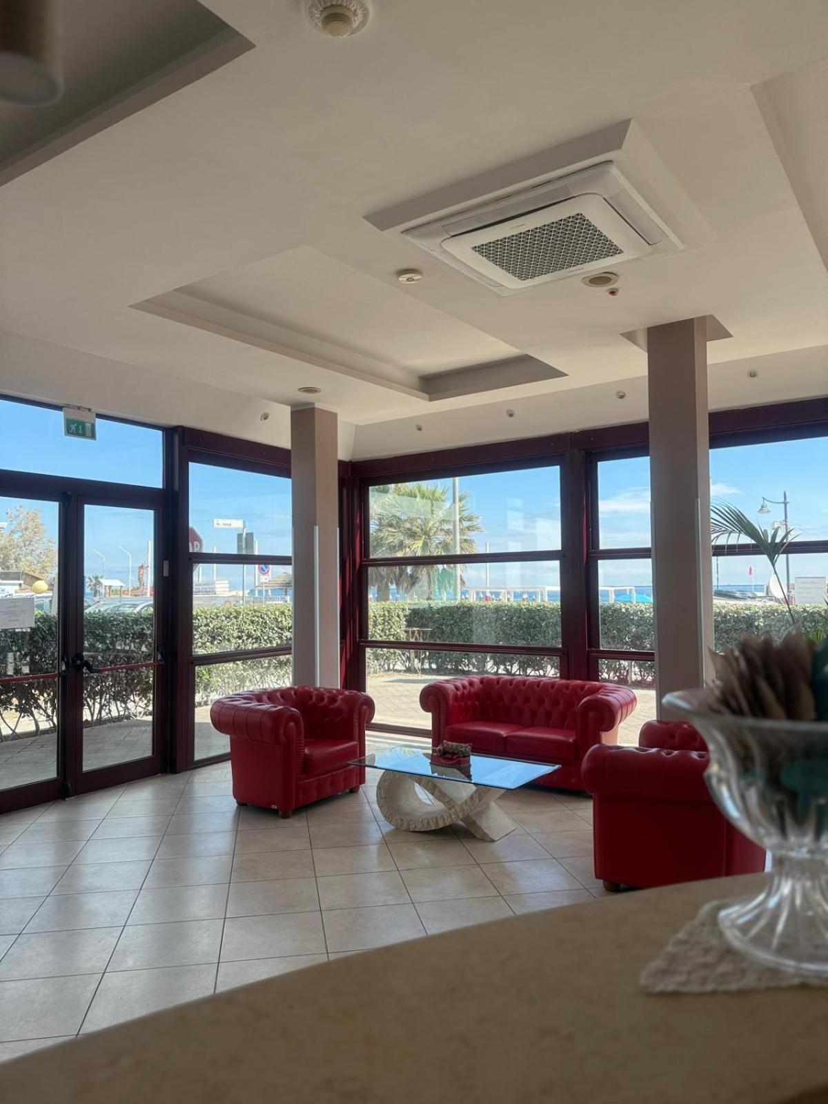 Hotel Spiaggia Villa Paola Bellaria-Igea Marina Eksteriør bilde