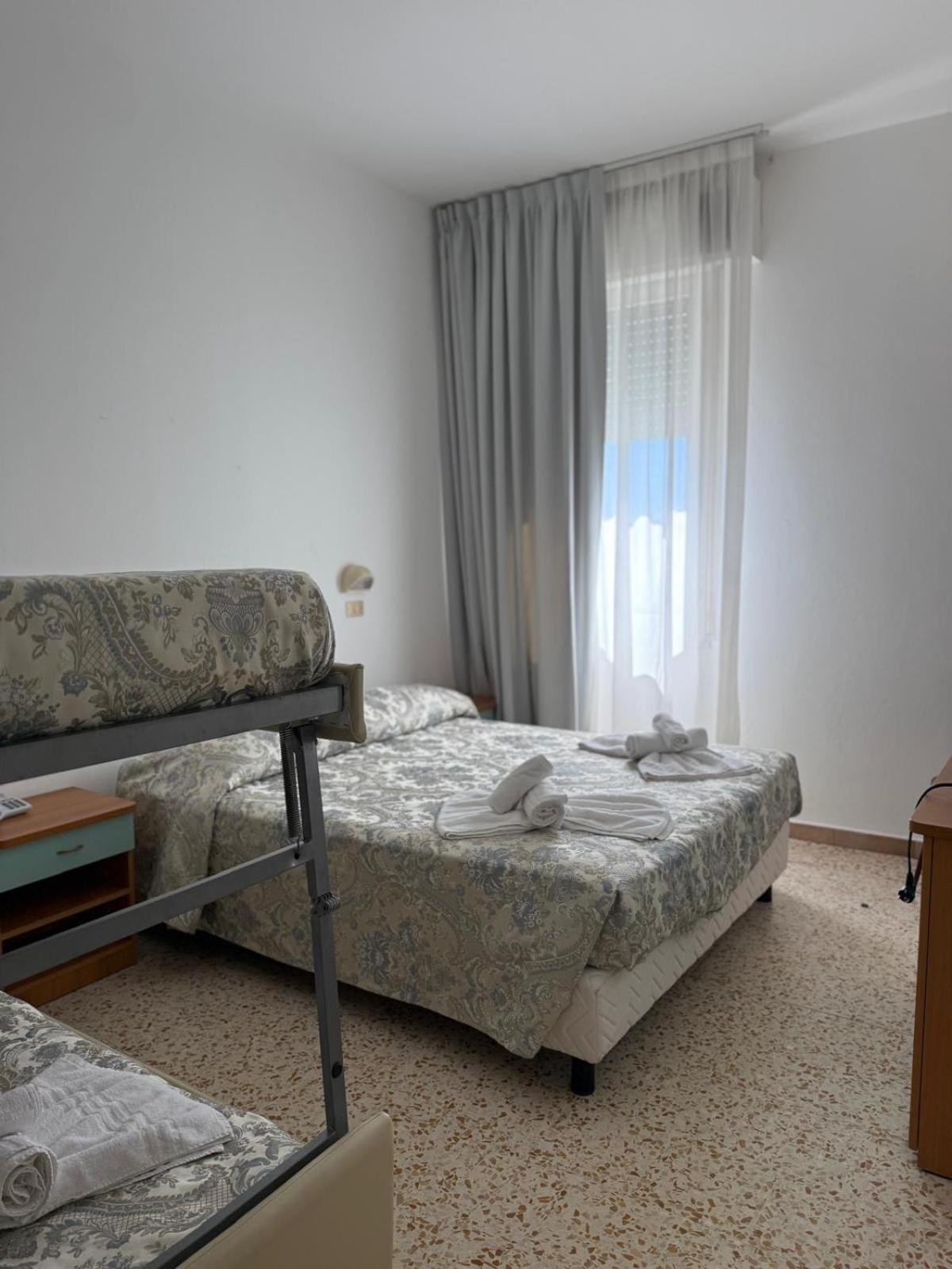 Hotel Spiaggia Villa Paola Bellaria-Igea Marina Eksteriør bilde